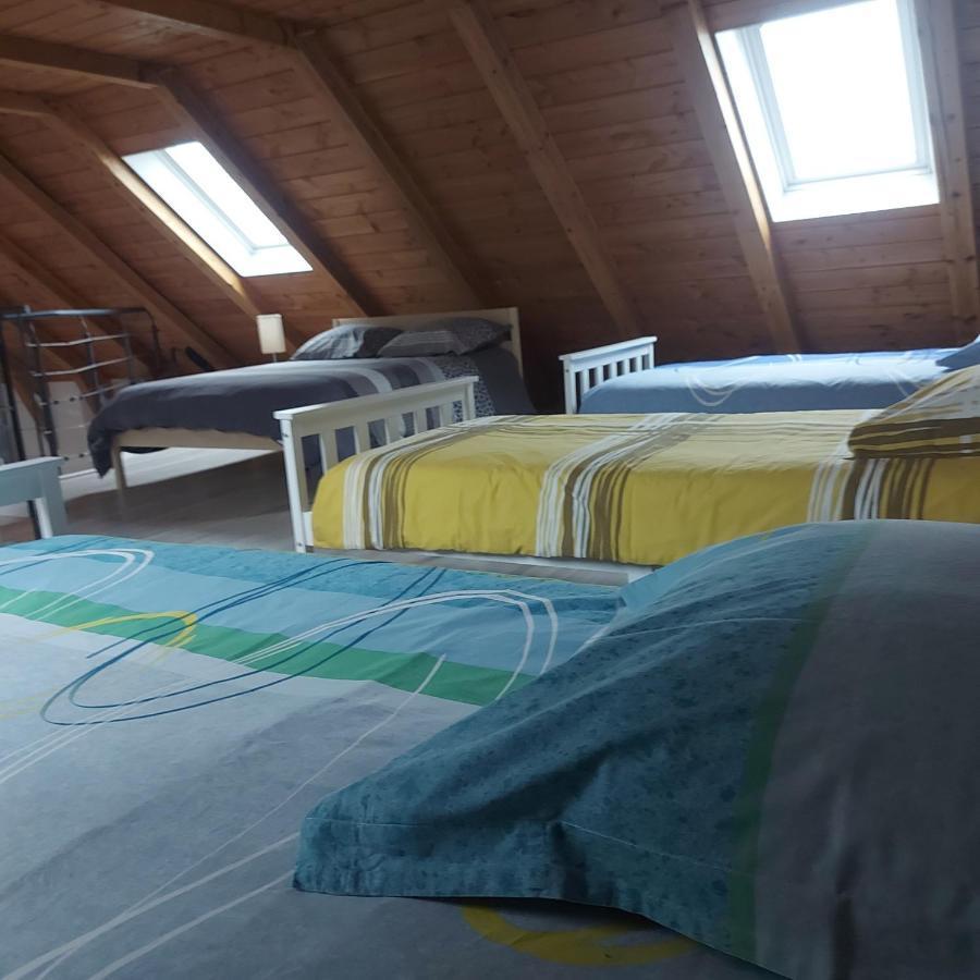 L'Escapade A La Banut Apartment Jallandrieux ภายนอก รูปภาพ